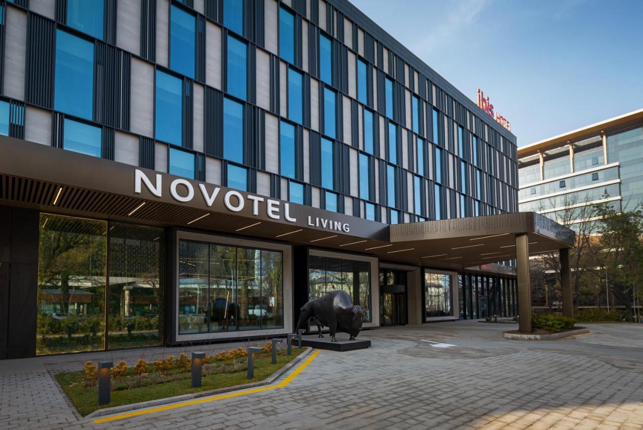 Novotel Living Almaty Jetisu Εξωτερικό φωτογραφία