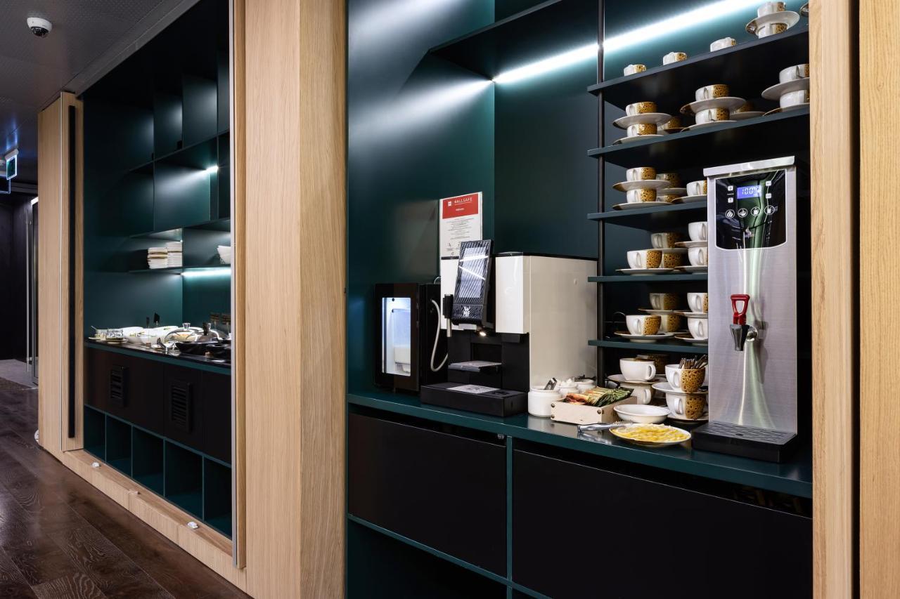 Novotel Living Almaty Jetisu Εξωτερικό φωτογραφία