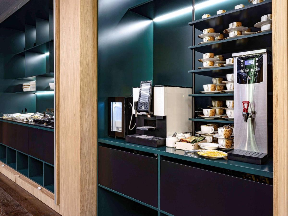 Novotel Living Almaty Jetisu Εξωτερικό φωτογραφία