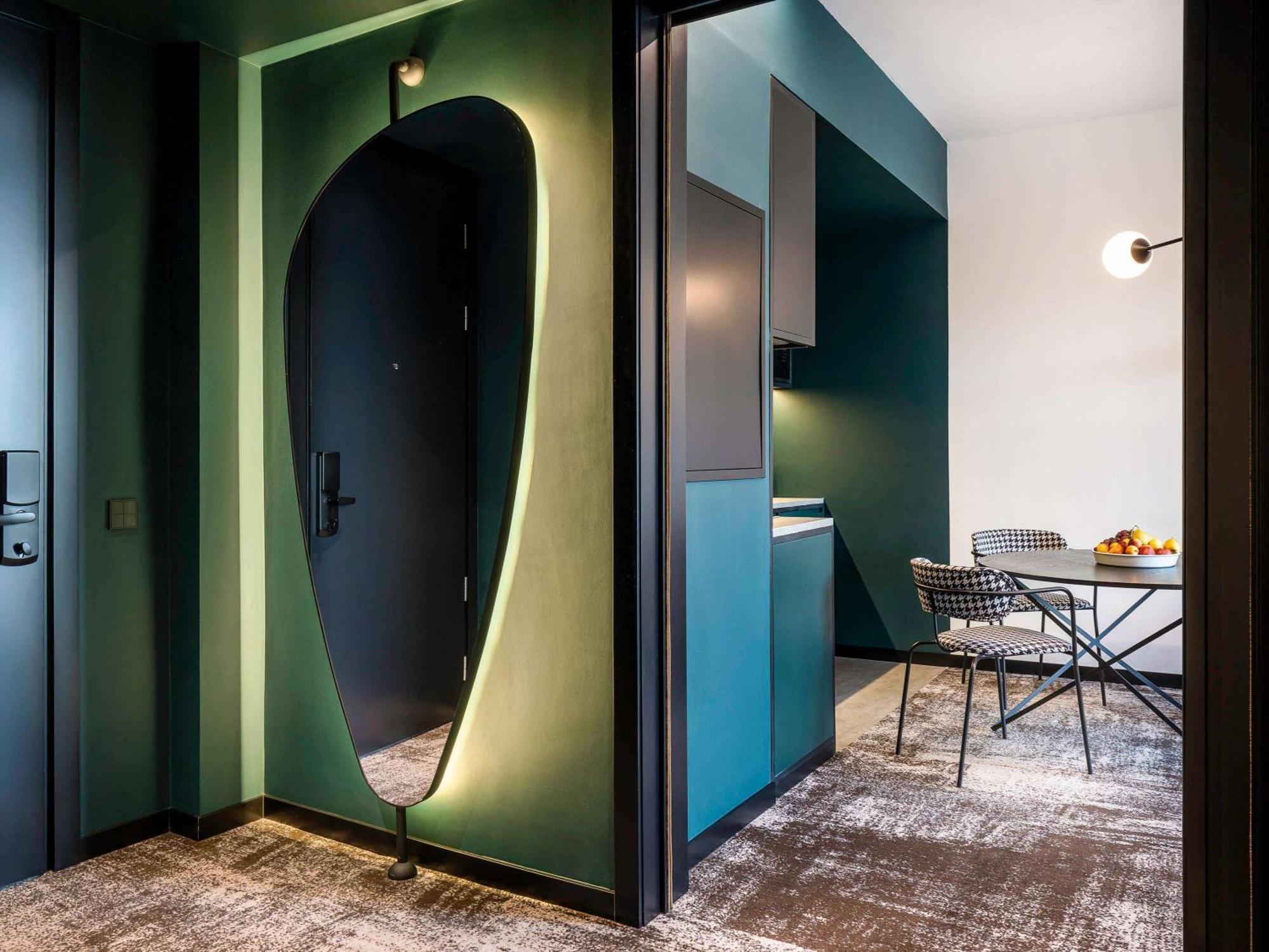 Novotel Living Almaty Jetisu Εξωτερικό φωτογραφία