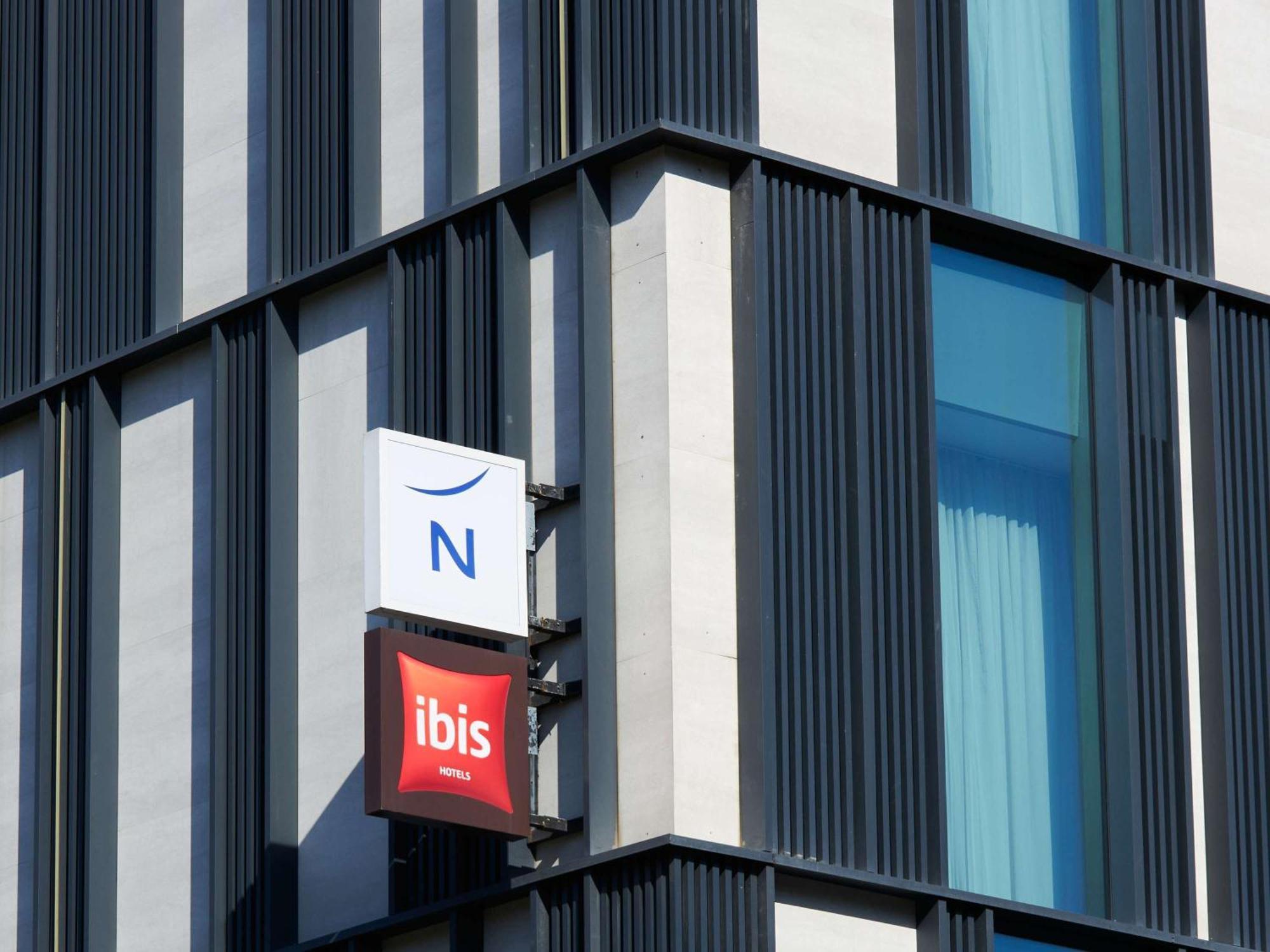 Novotel Living Almaty Jetisu Εξωτερικό φωτογραφία